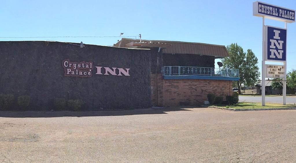 Crystal Palace Inn Brownfield Exterior foto